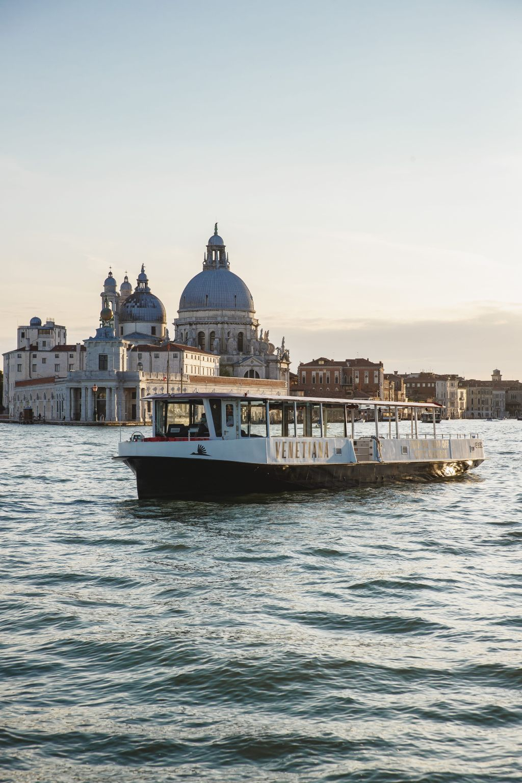 Venice: Hop-On Hop-Off Boat + Murano, Burano & Torcello