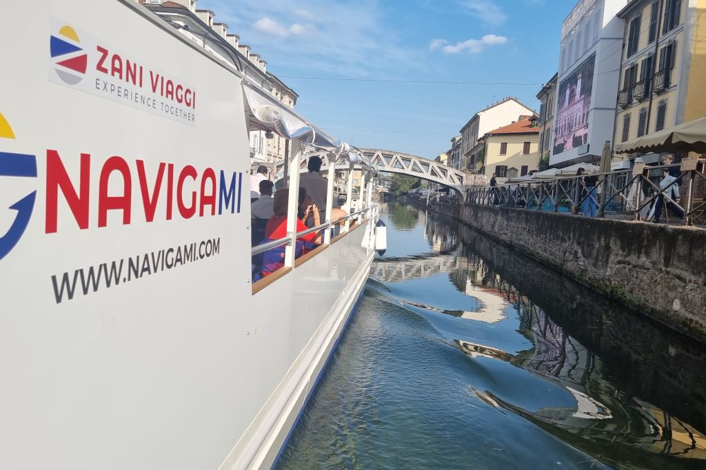 Aperitivo in barca sui Navigli