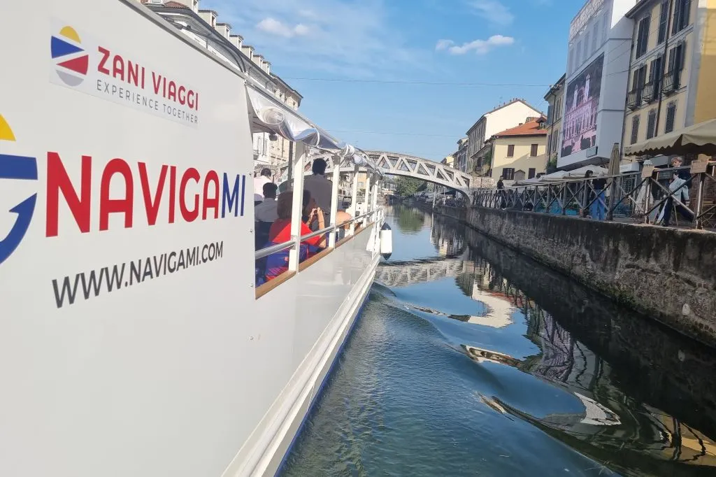 Aperitivo in barca sui Navigli