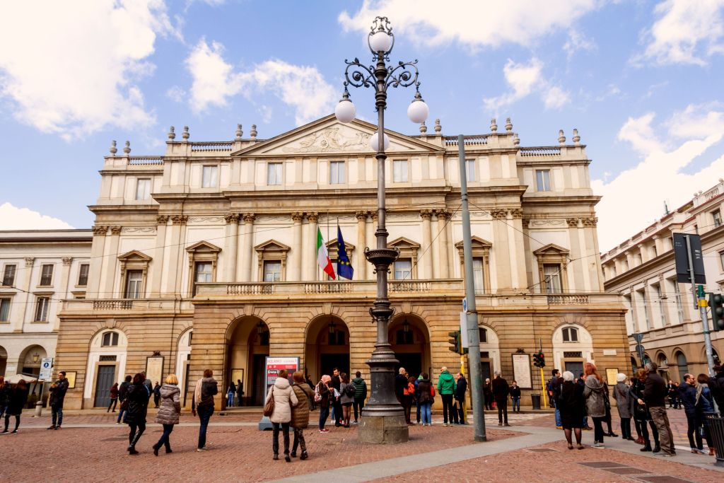 La Scala: Guided Tour of the Theater + Museum