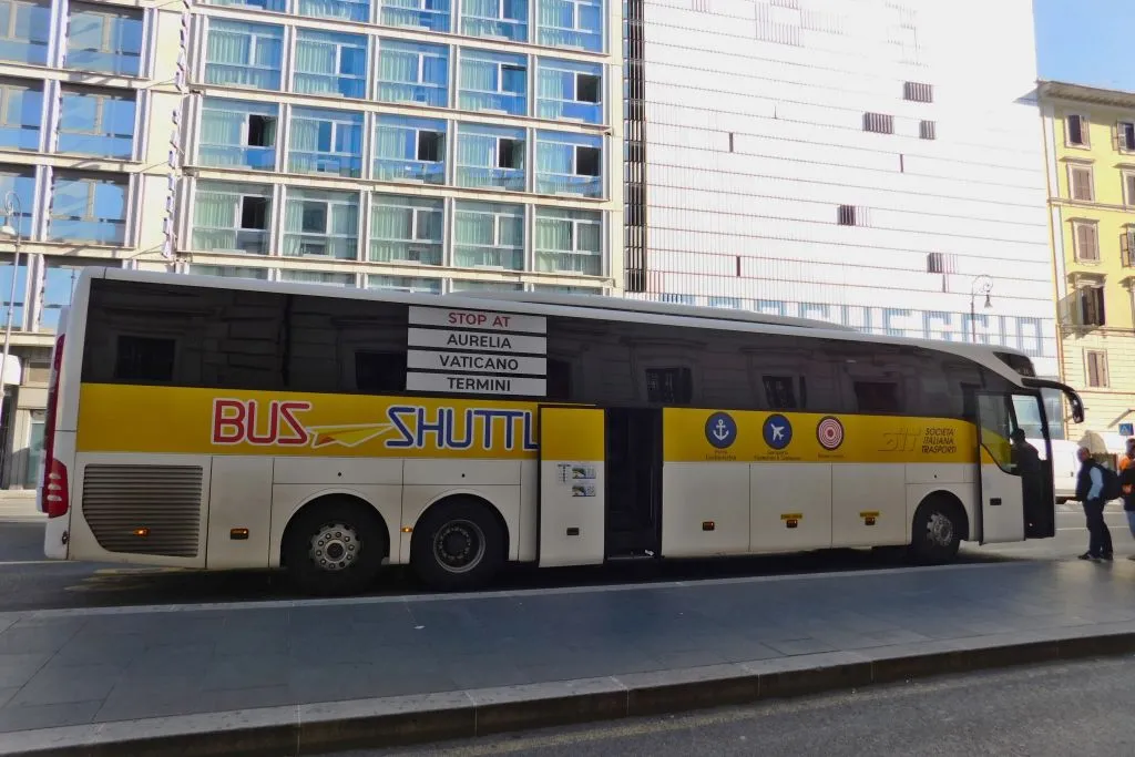 Rome: Shuttle Bus To/From Ciampino Airport and City Center