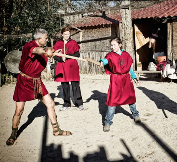 Museo della Scuola dei Gladiatori Roma: Biglietto d'ingresso + 2 ore di formazione sui gladiatori