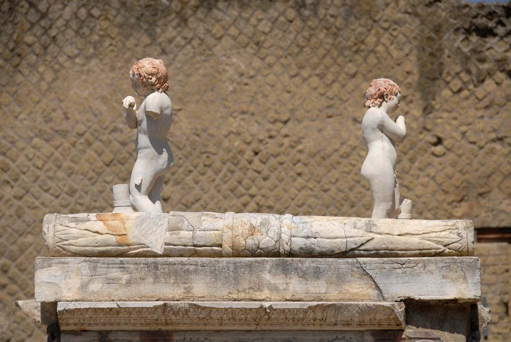 Herculaneum: Skip The Line Guided Tour With Archaeologist