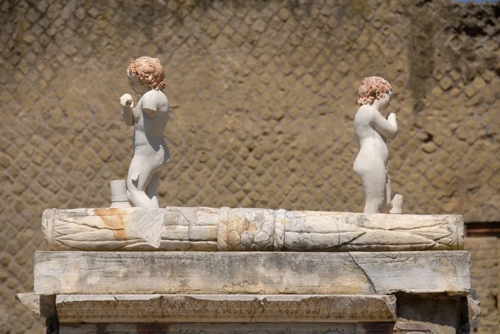 Herculaneum: Skip The Line Guided Tour With Archaeologist