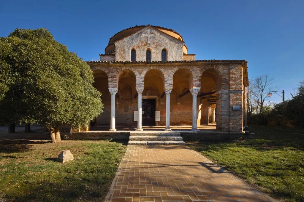 Murano, Burano and Torcello: Morning Boat Excursion from St. Mark’s Square