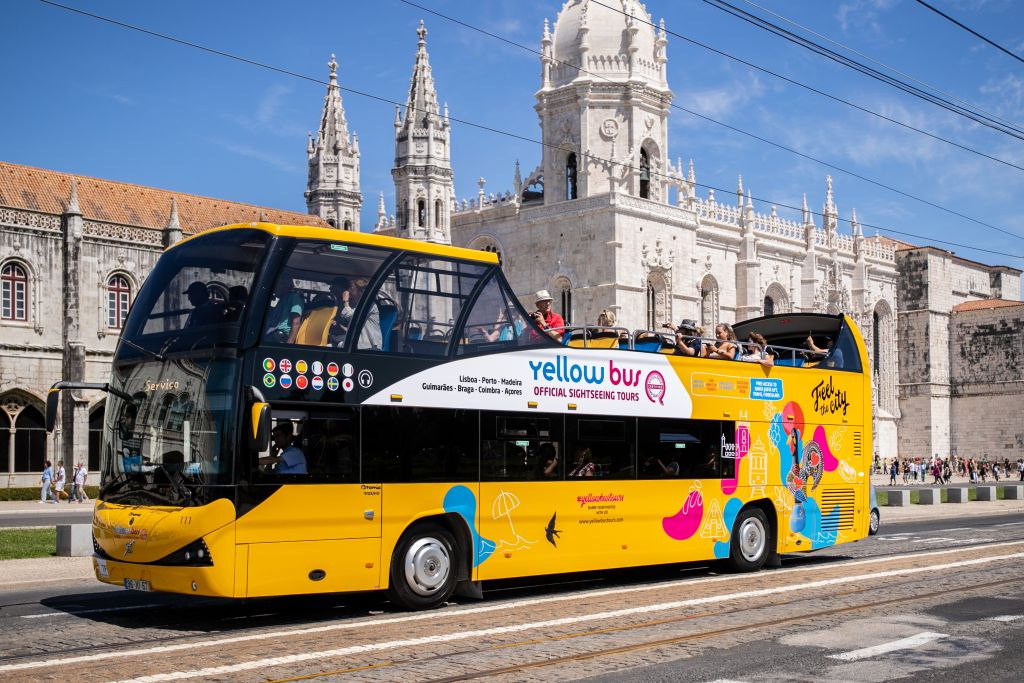 Tourist Bus - Yellow Bus Lisbon