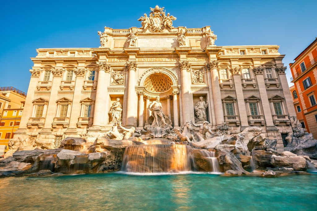Trevi Fountain Rome: Underground Domus Guided Tour