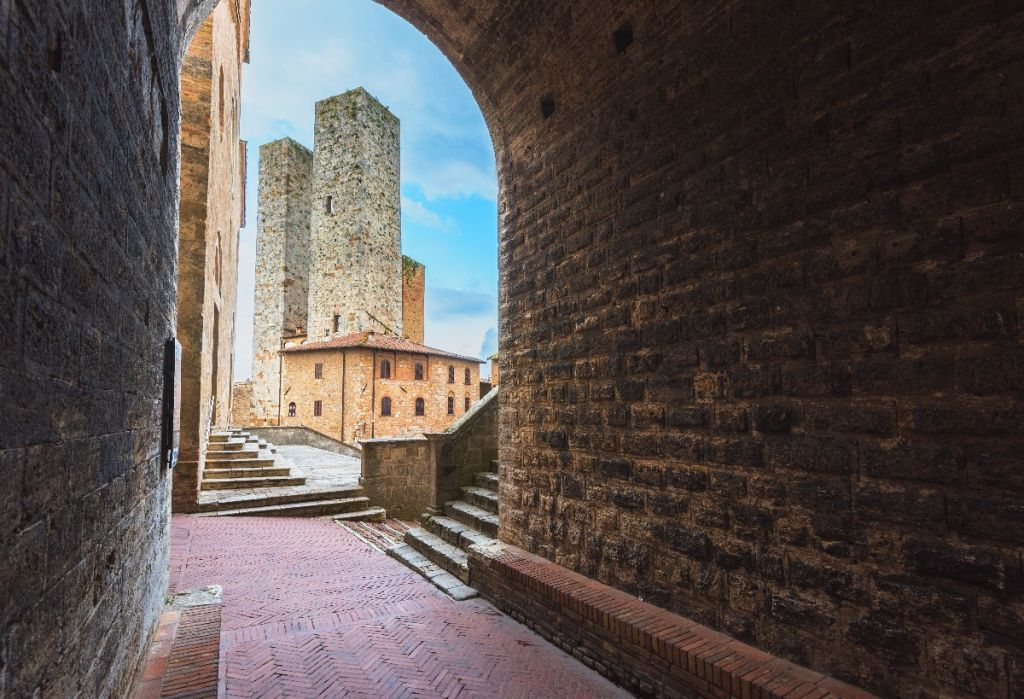 Duomo of San Gimignano: Entry Ticket + Audio Guide