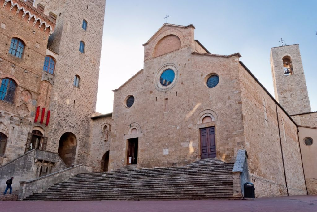 Duomo of San Gimignano: Entry Ticket + Audio Guide