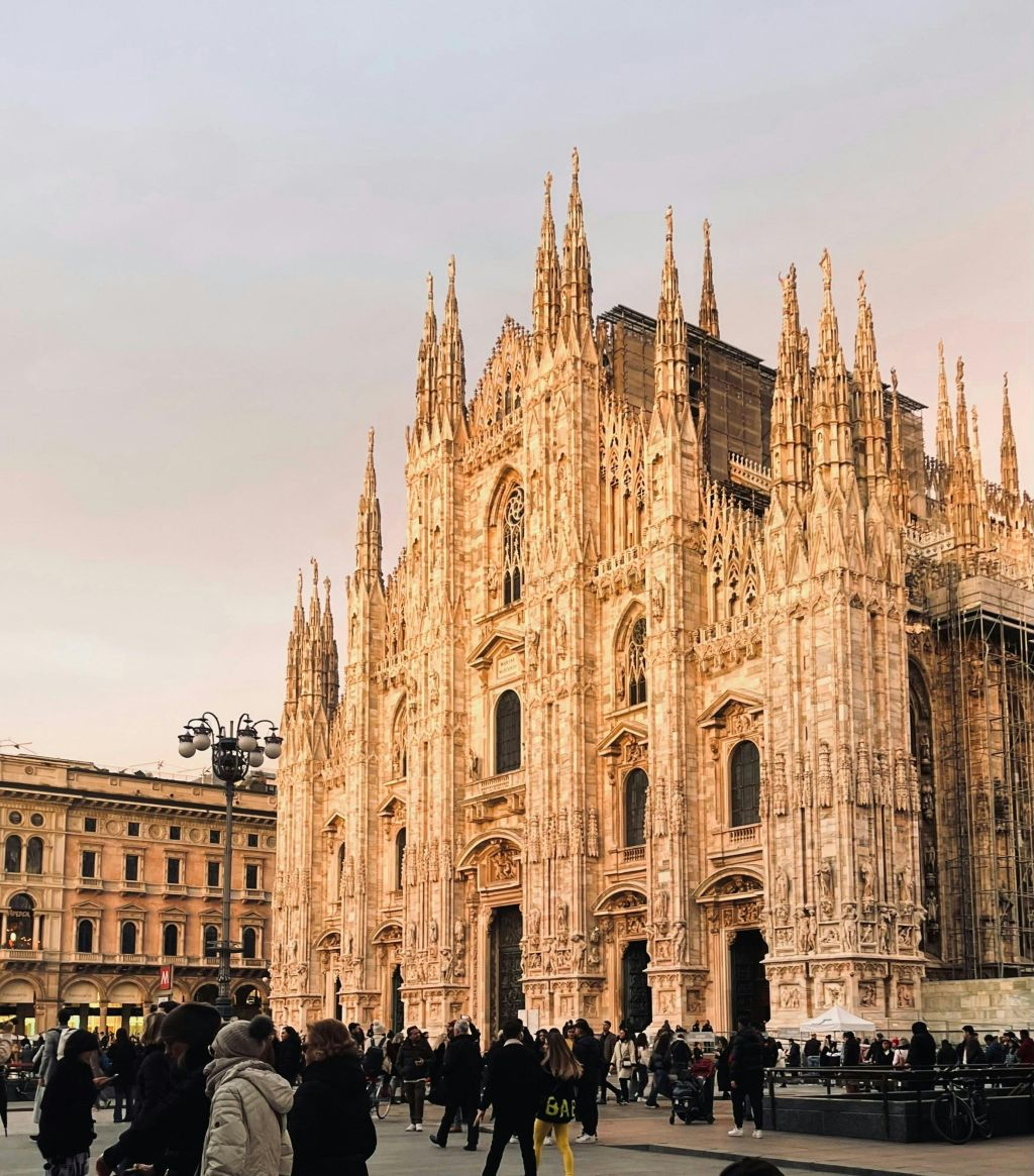Milan City Pass Zani Viaggi: Admission to 10+ Attractions + Public Transport