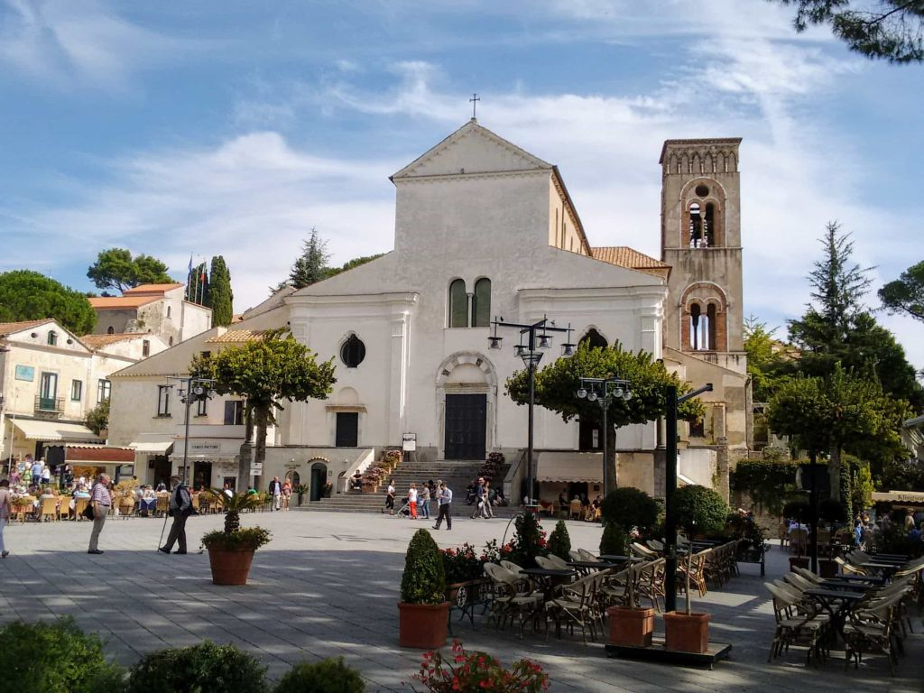 Sorrento & the Amalfi: Day Trip from Naples
