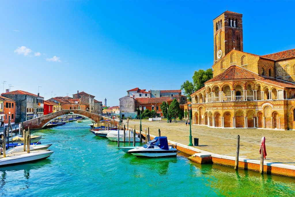 Murano, Burano & Torcello: Traditional Islands Boat Tour