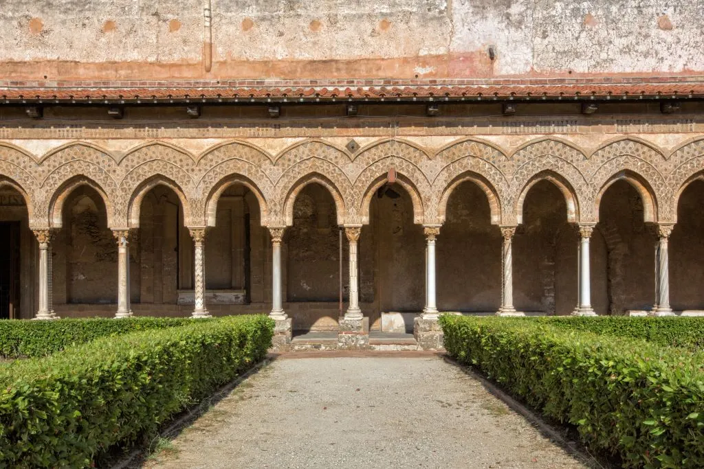 Chiostro di Santa Maria Nuova & Duomo di Monreale: Entry + PemCards Postcard