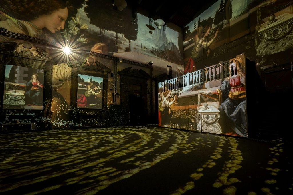 Cathedral of the Image: Inside Van Gogh Exhibition