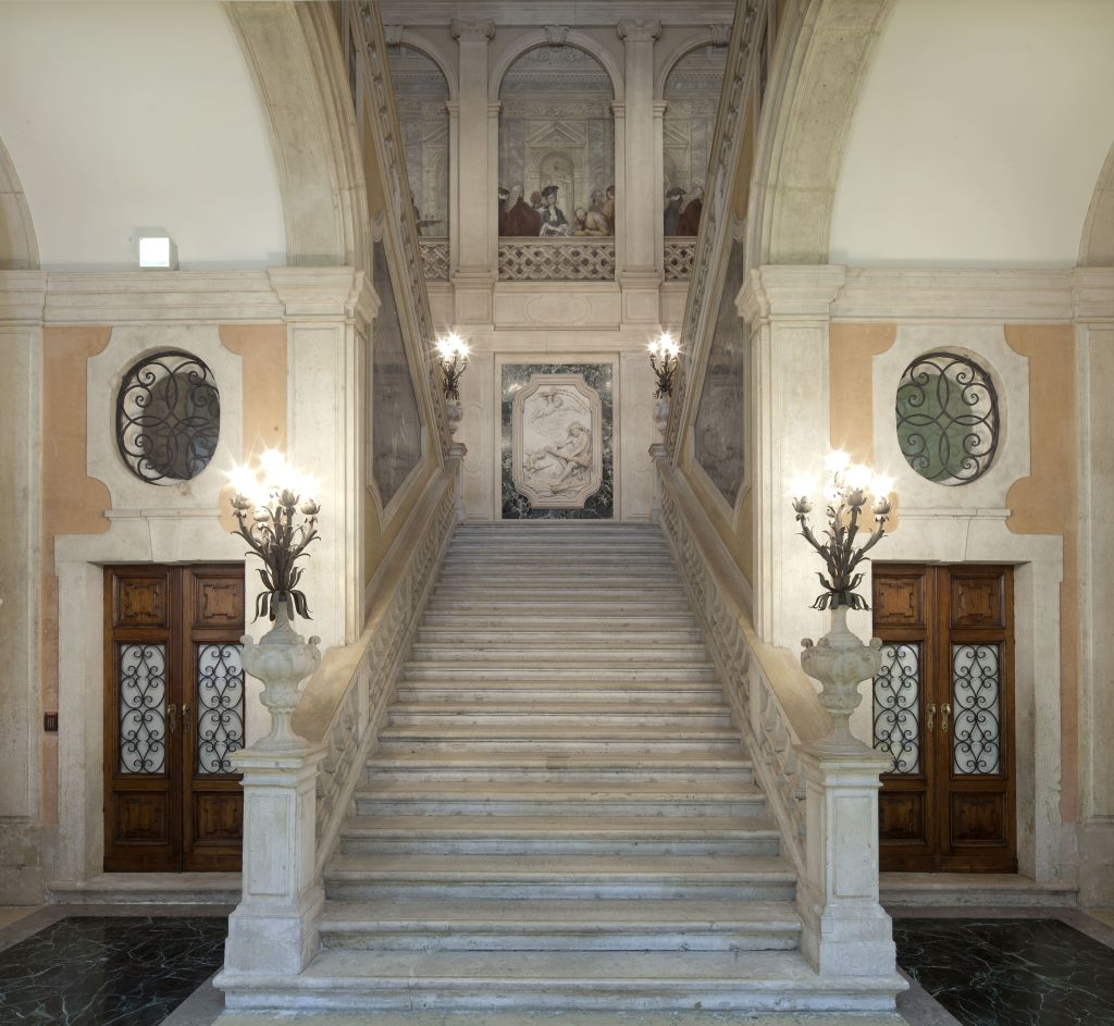 Palacio Grassi y Punta Della Dogana