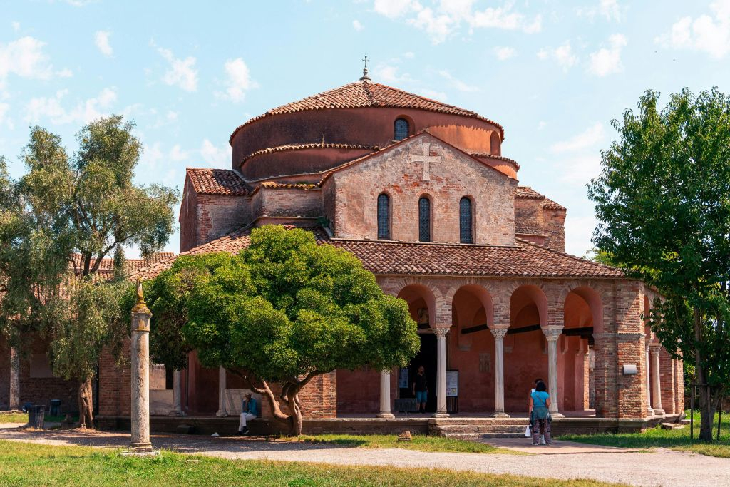 Murano, Burano and Torcello: Full Day Boat Tour