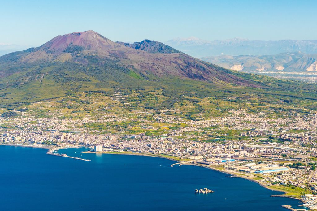 Vesuvius: Roundtrip Transport from Pompei