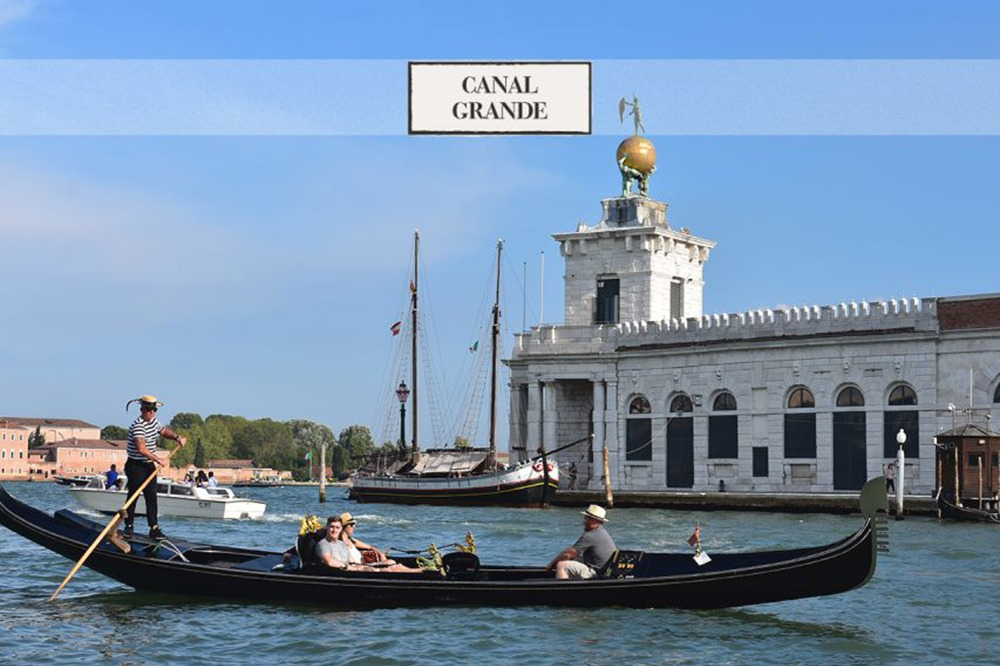 Hidden Venice: The Unusual Walking Tour & Gondola Ride