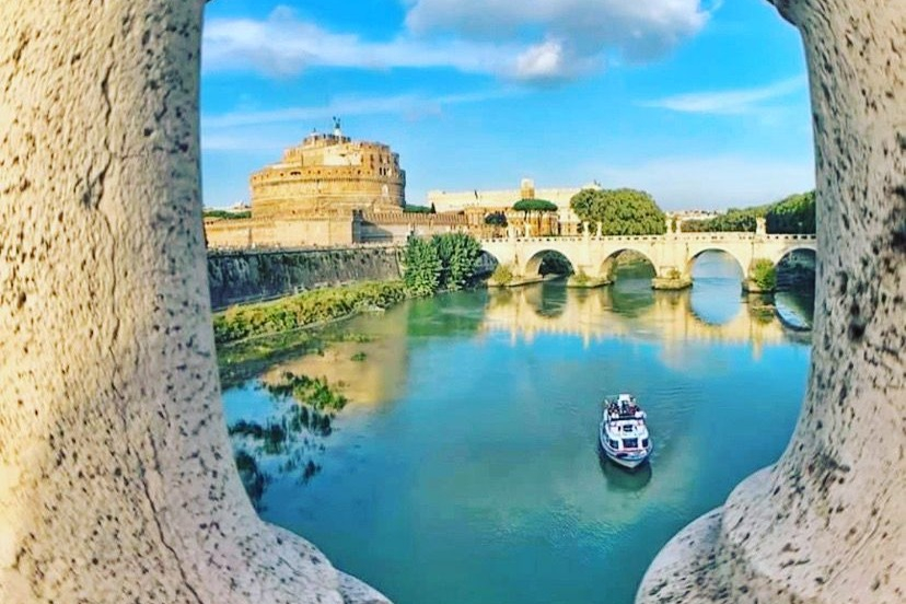 Castel Sant'Angelo: Bilhete de entrada + passeio de barco hop-on hop-off