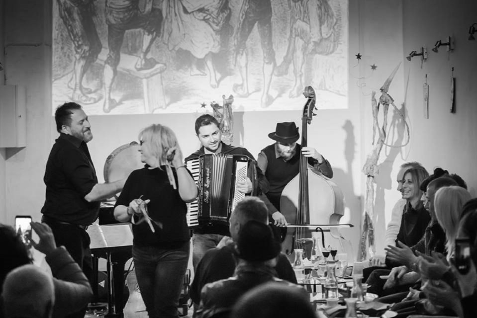 Naples: Traditional Neapolitan Music Concert