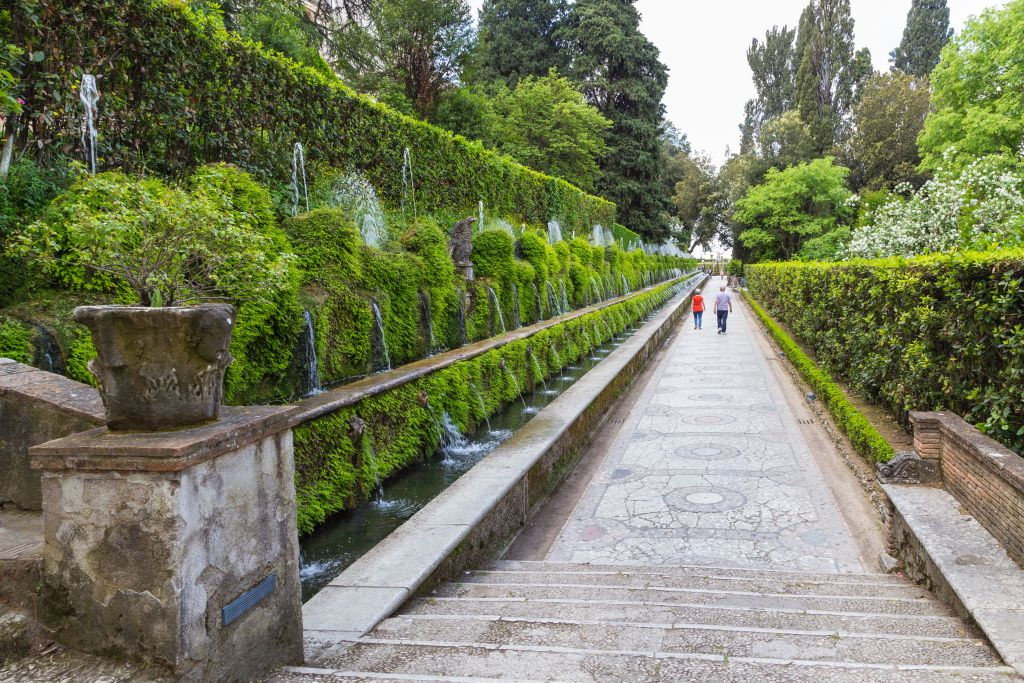 Villa d'Este con traslado ida y vuelta desde Roma