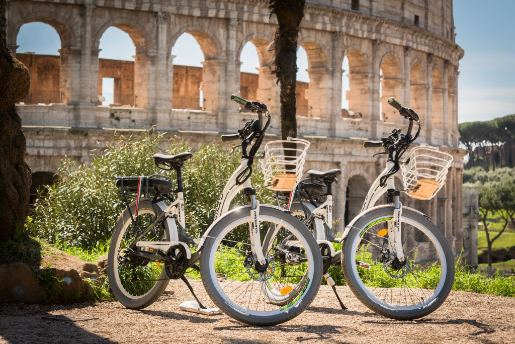 Appia Antica & Caffarella Park: Guided E-Bike Tour