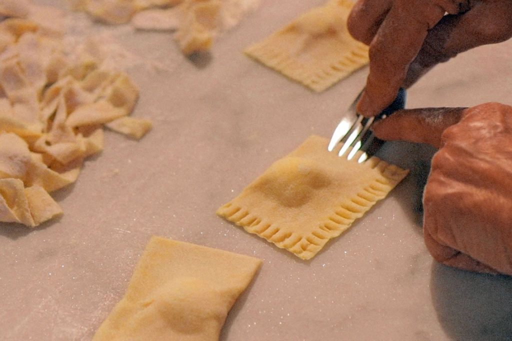 Florence: Pasta & Gelato Cooking Class