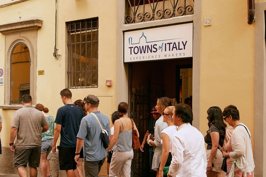 Florence: Pasta & Gelato Cooking Class