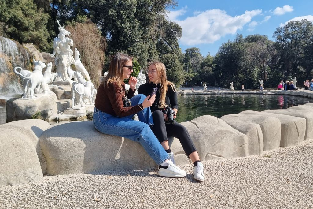 Reggia di Caserta: Biglietto d'ingresso prioritario + Treno di andata e ritorno da Napoli