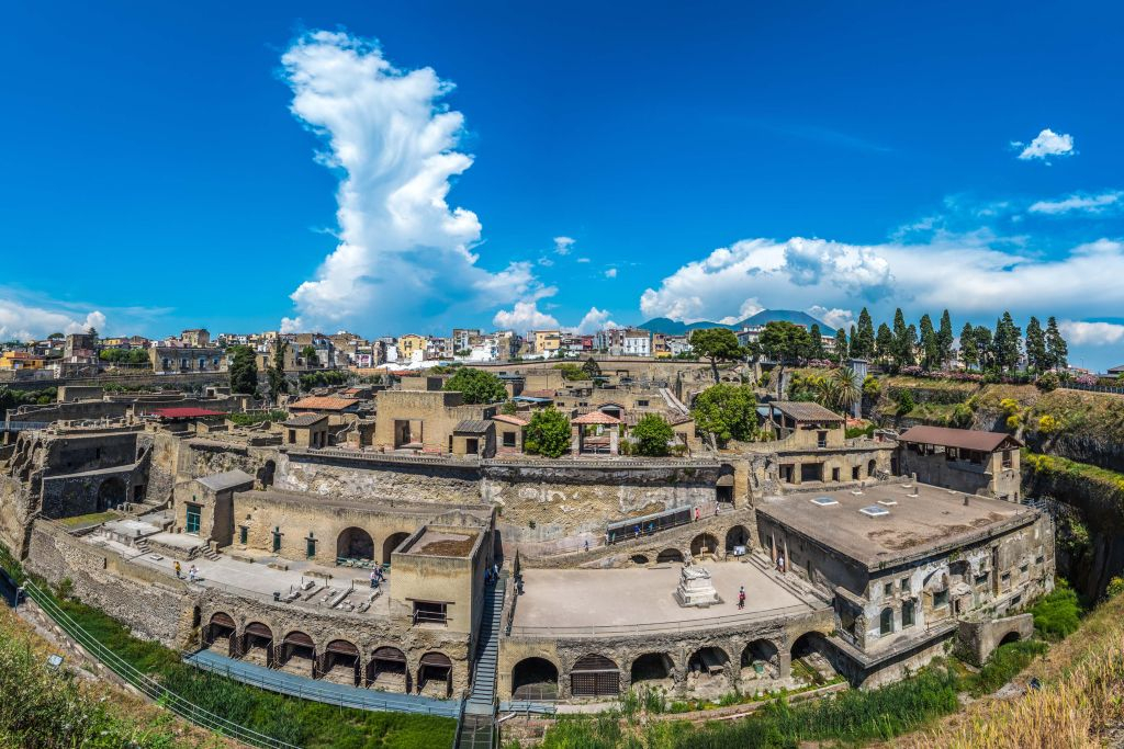 Vesuvius & Herculanuem: Skip The Line Ticket + Roundtrip From Naples