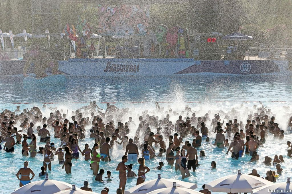 Aquafan: Entrada