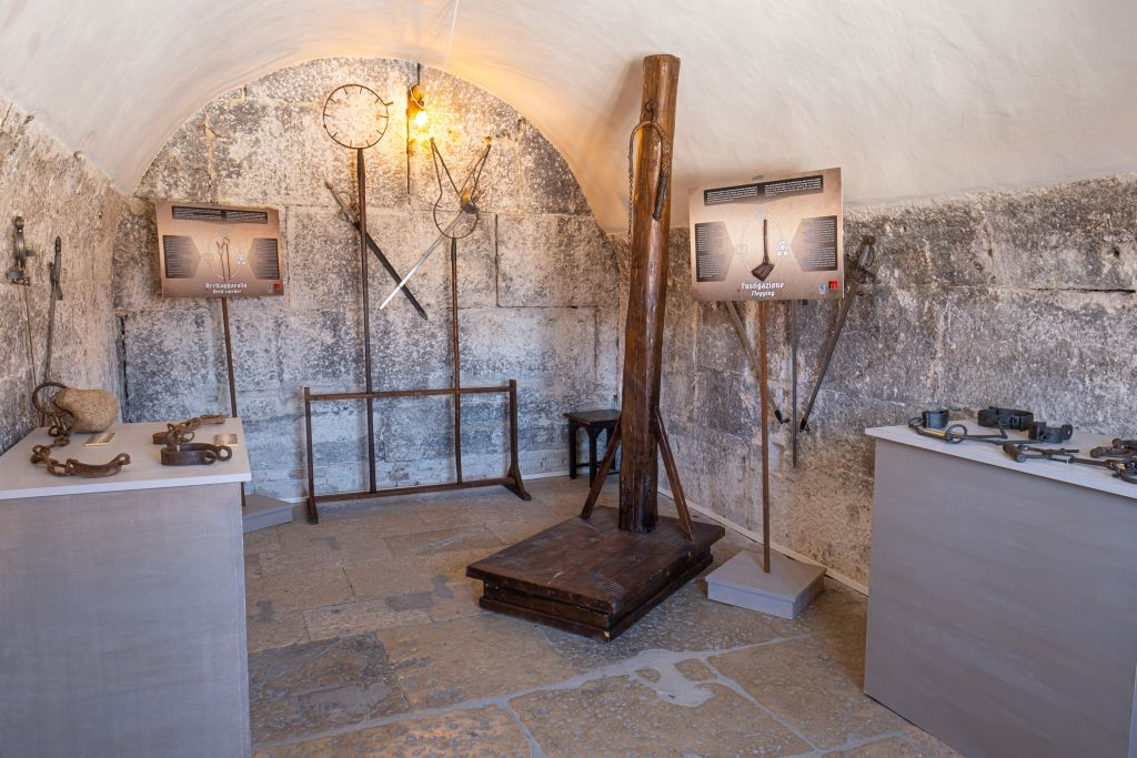 Lords of the Night Prison Palace: Cells and Torture Tour