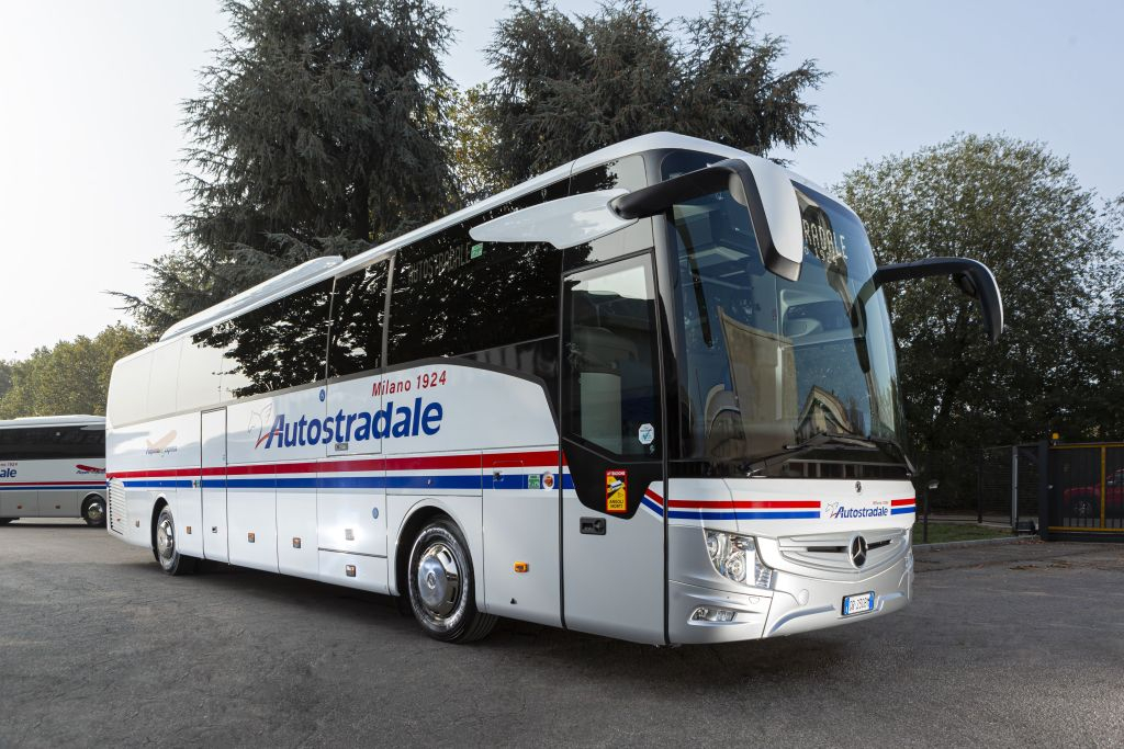 Bus de enlace entre el aeropuerto de Orio al Serio y Milán