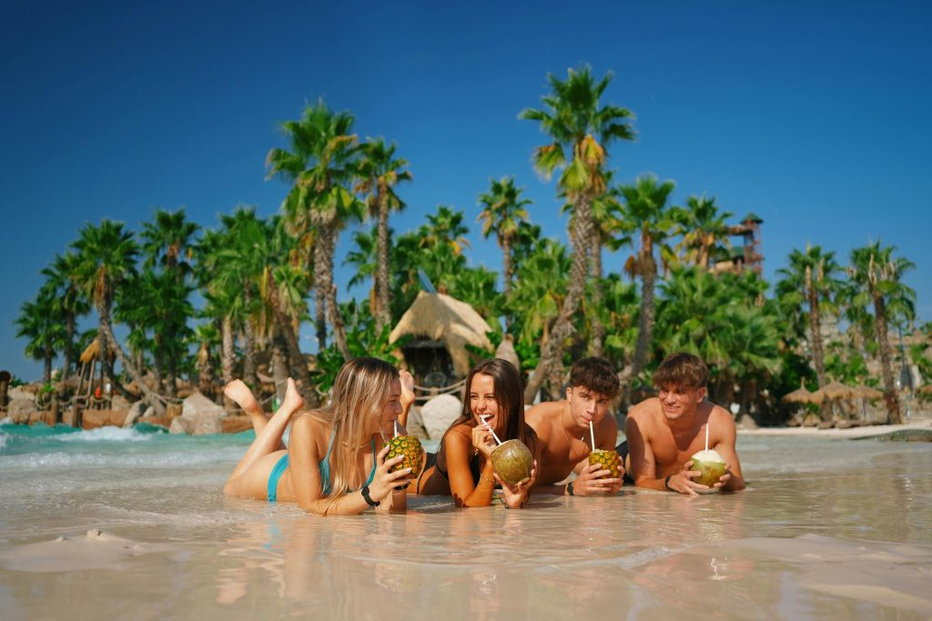 Caribe Bay: Entry Ticket