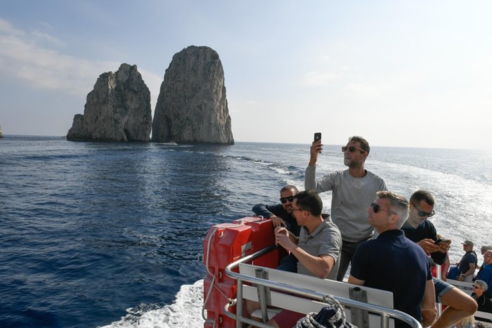 Capri Island: Day trip from Naples with Island Boat Tour