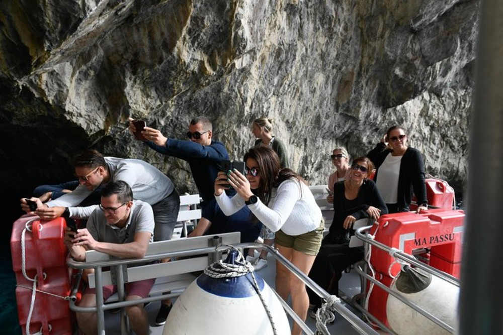 Capri Island: Day trip from Naples with Island Boat Tour