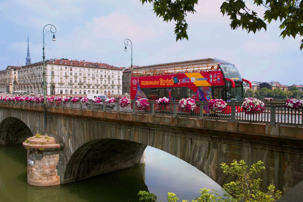 Turin: The National Museum of Cinema Skip the Line + Hop-on Hop-off Bus Tour