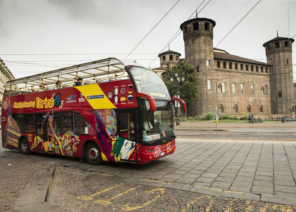 Turin: National Automobile Museum + Hop-on Hop-off Bus Tour