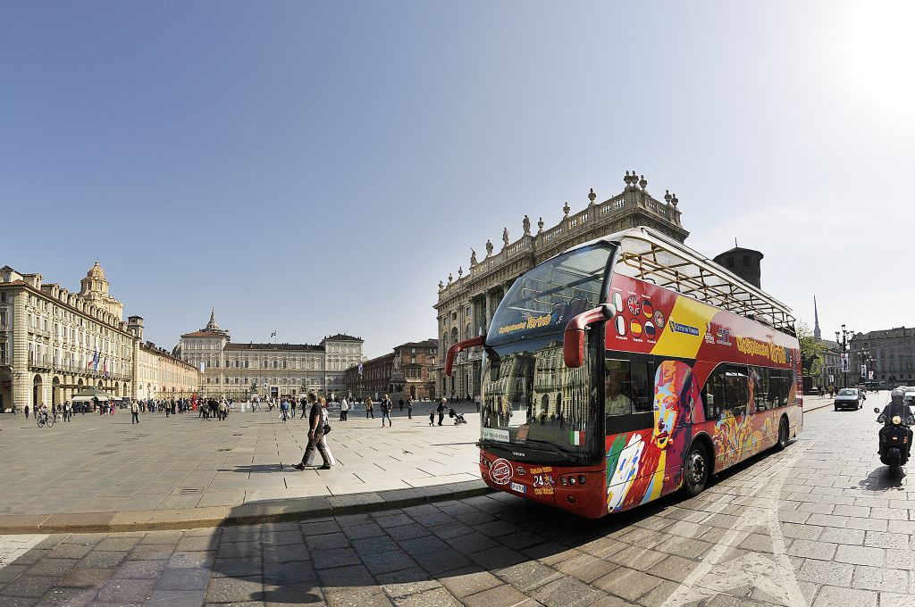 Turin: National Automobile Museum + Hop-on Hop-off Bus Tour
