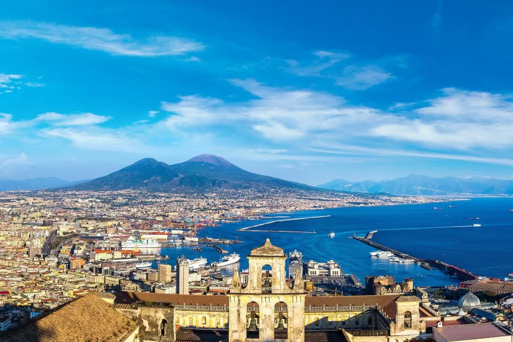 Vesuvio Express: Roundtrip from Naples to Vesuvius