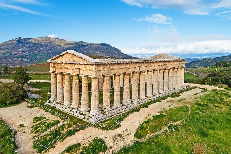 Segesta Archaeological Park with Shuttle Service