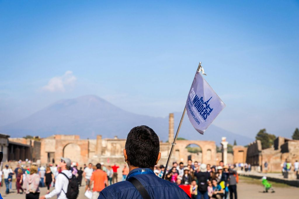 Pompeii, Amalfi Coast & Positano: Guided Day Trip from Rome