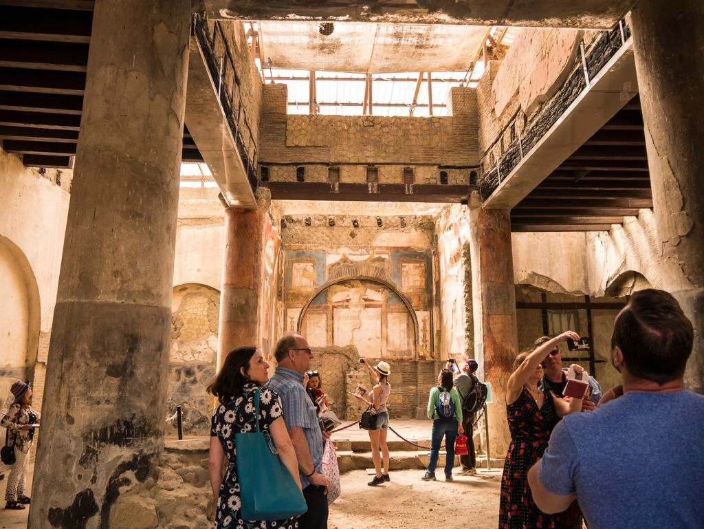 Pompeii & Herculaneum: Guided Tour and Skip the Line