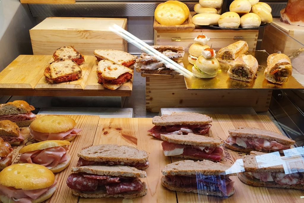 Taste Florence Food Tour with All’Antico Vinaio - Skip The Line
