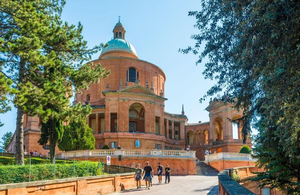 San Luca Express e degustazione locale