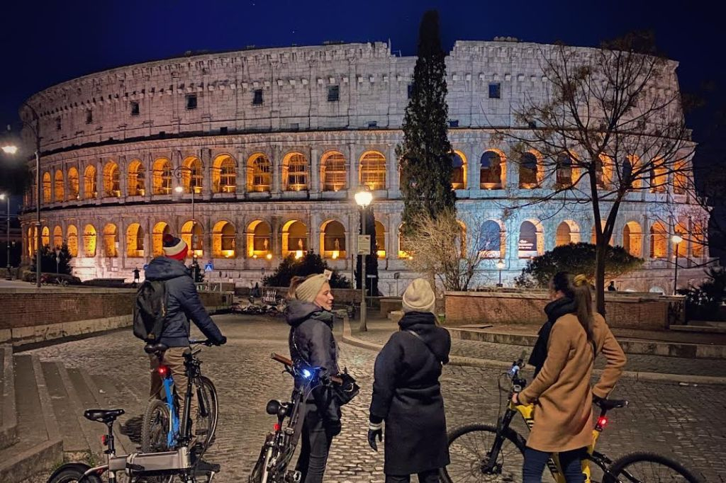 Rome by Night: Guide E-bike Tour with Salami, Cheese and Wine Tasting