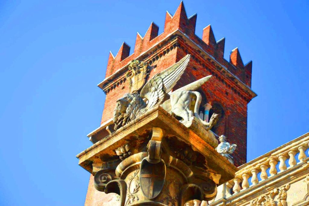 Passeio a pé guiado por Verona: História e Gemas Ocultas