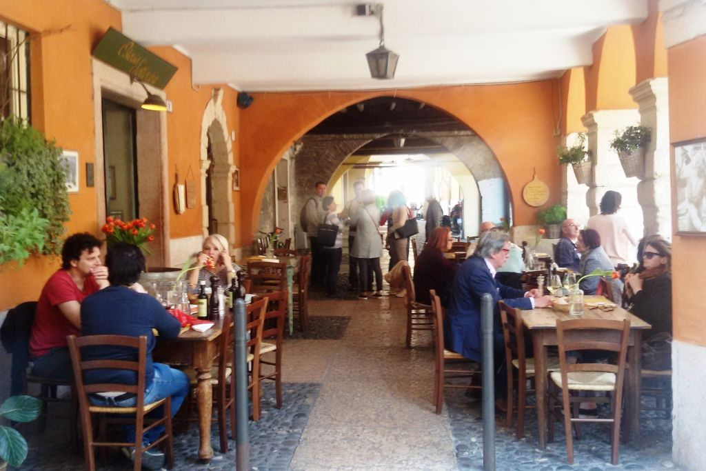 Passeio a pé guiado por Verona: História e Gemas Ocultas