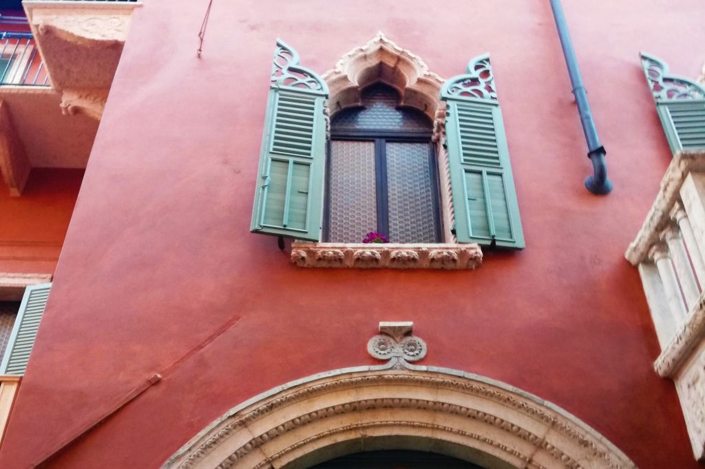 Passeio a pé guiado por Verona: História e Gemas Ocultas