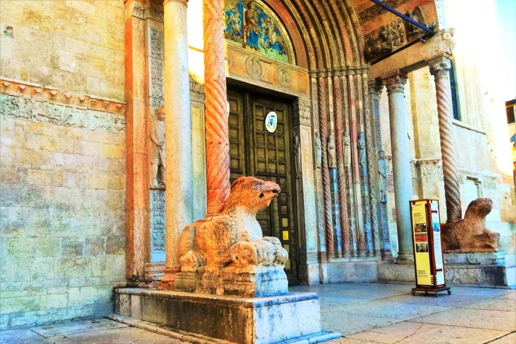 Passeio a pé guiado por Verona: História e Gemas Ocultas
